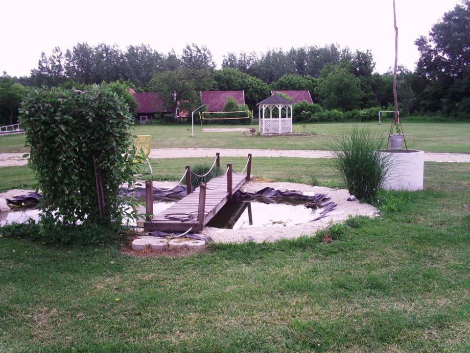 Hotel Sakaltanya Sorozo- Borozo Pihenohaz Vének Exterior foto